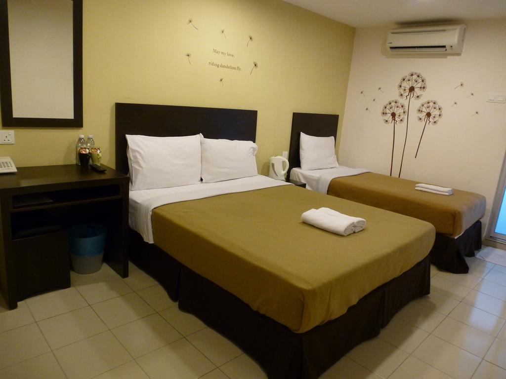 Your Hotel كلانغْ المظهر الخارجي الصورة