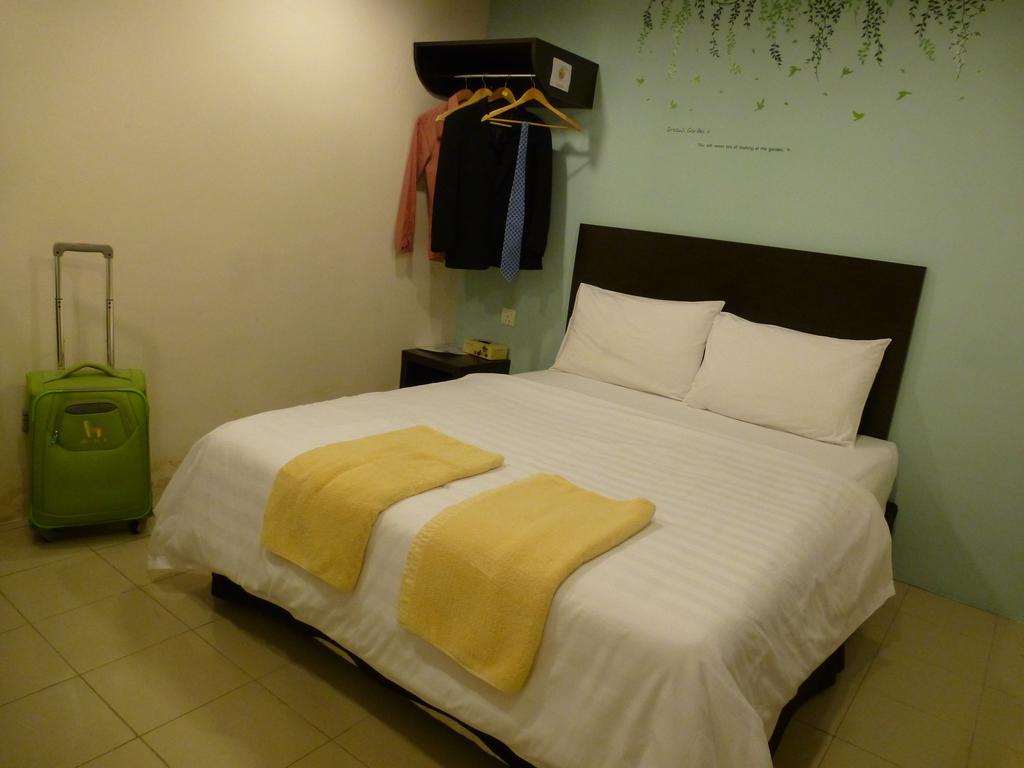 Your Hotel كلانغْ المظهر الخارجي الصورة