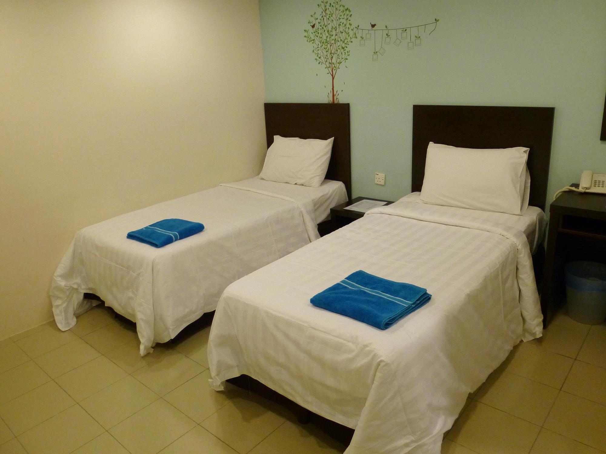 Your Hotel كلانغْ المظهر الخارجي الصورة